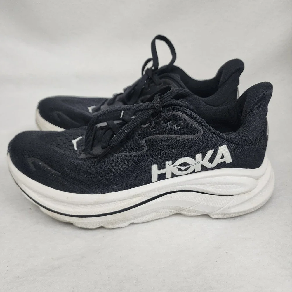 Hoka One One Clifton 10 1162031-BWHT Womens US 6.5 B Running Shoes Black Sneaker